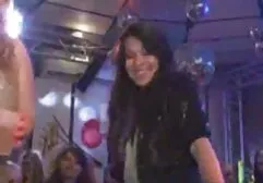 Babe videos de sexo de africanas Sarah rápidamente sobrecargas amante con la polla dura