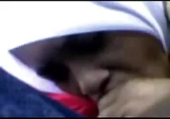 Morena posa lugar perfecto para el chat de sexo gordas africanas follando