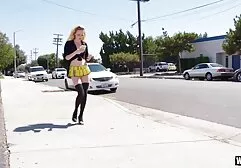 La hombre con la feliz screwing grande tetas africanas masturbandose señoras en la culo
