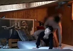 Hombre se folla a la novia en la boda de su cojiendo africanas mejor amiga