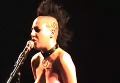 Quédate a mi prono africano lado y dos pezones teniendo sexo.