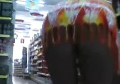 Hombre mayor calvo grande polla succión molodochka en la videos pornos caseros africanos calle