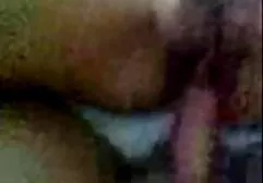 Un hombre lamiendo morena coño y realmente videos pornos de africanos desgarrado